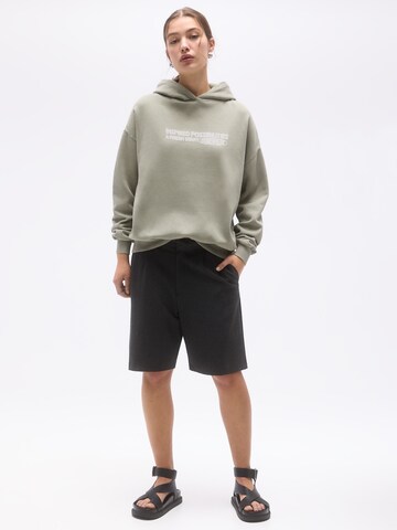 Sweat-shirt Pull&Bear en vert