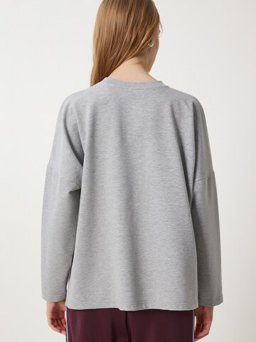 Happiness İstanbul - Camiseta en gris