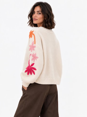 Josephine Label Tröja 'Camisola Flower' i beige