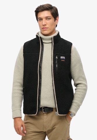 Superdry & Co Weste in Schwarz: Vorderseite