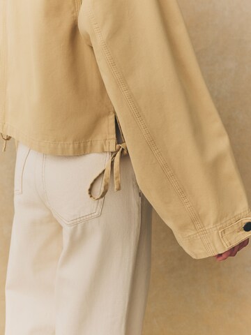 Next Overgangsjakke i beige