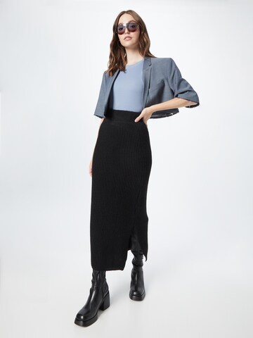 Karo Kauer Skirt in Black