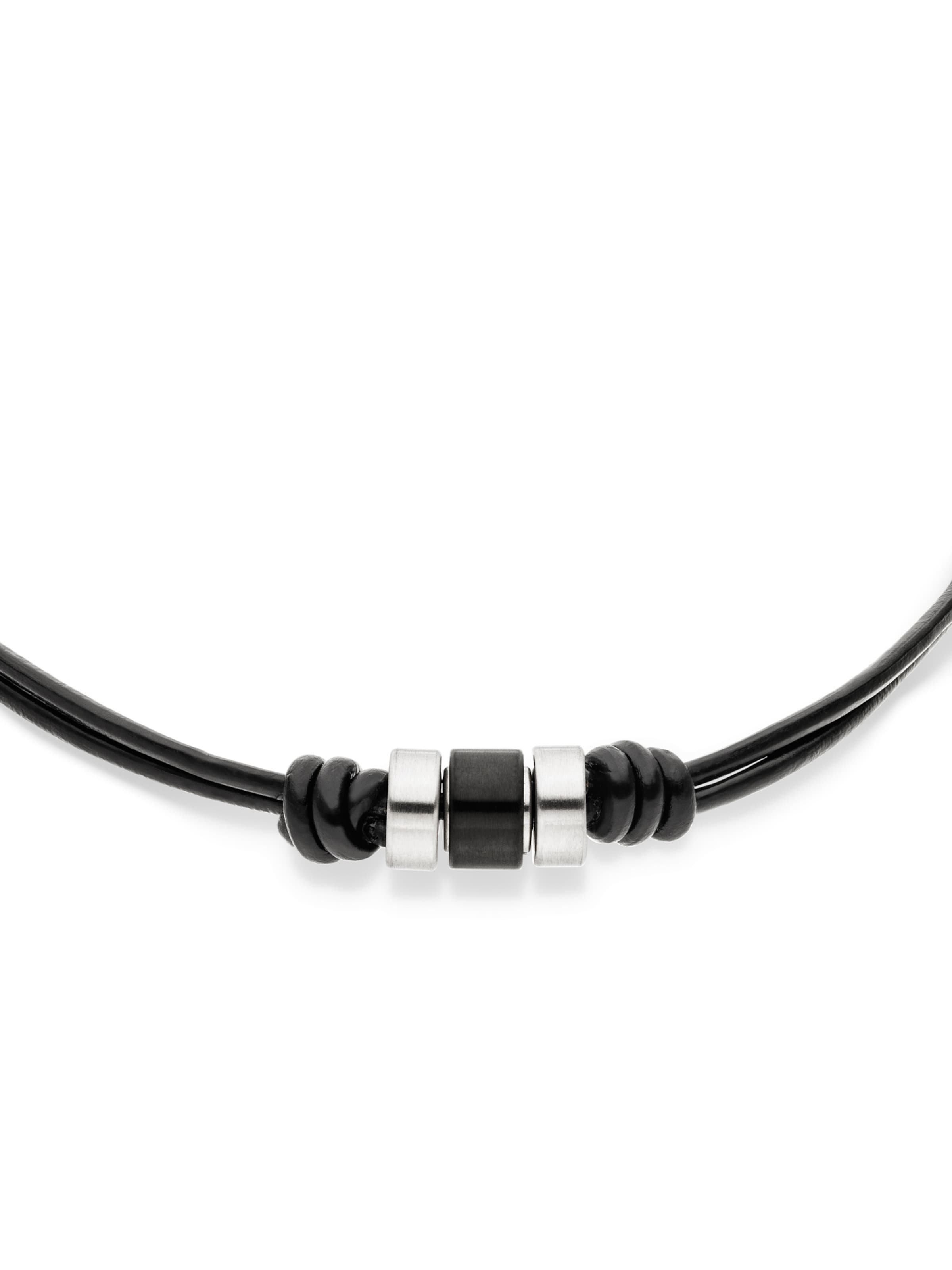 s.Oliver Bracelet in Black