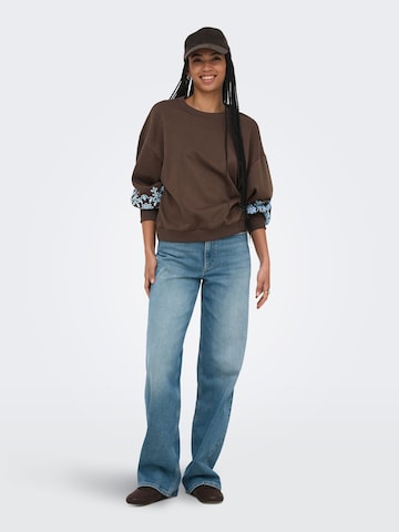 Sweat-shirt 'ONLBrooke' ONLY en marron