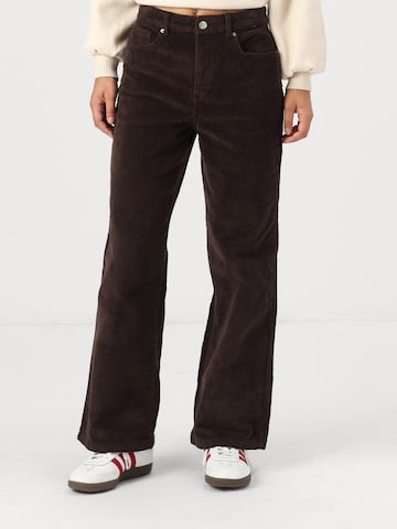 Vero Moda Petite Wide leg Broek 'VMTESSA' in Bruin: voorkant