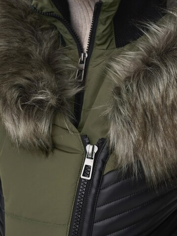 ONLY Winter coat in Green