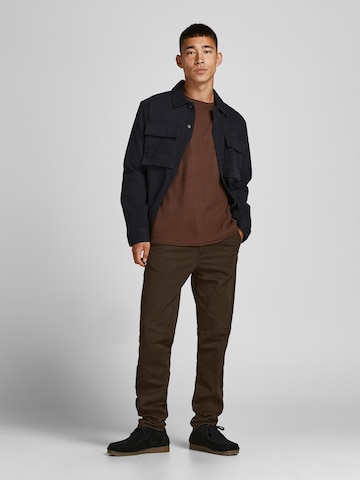 JACK & JONES Regular fit Пуловер 'Carlos' в кафяво