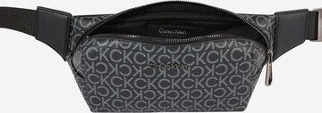 Calvin Klein - Riñonera en negro