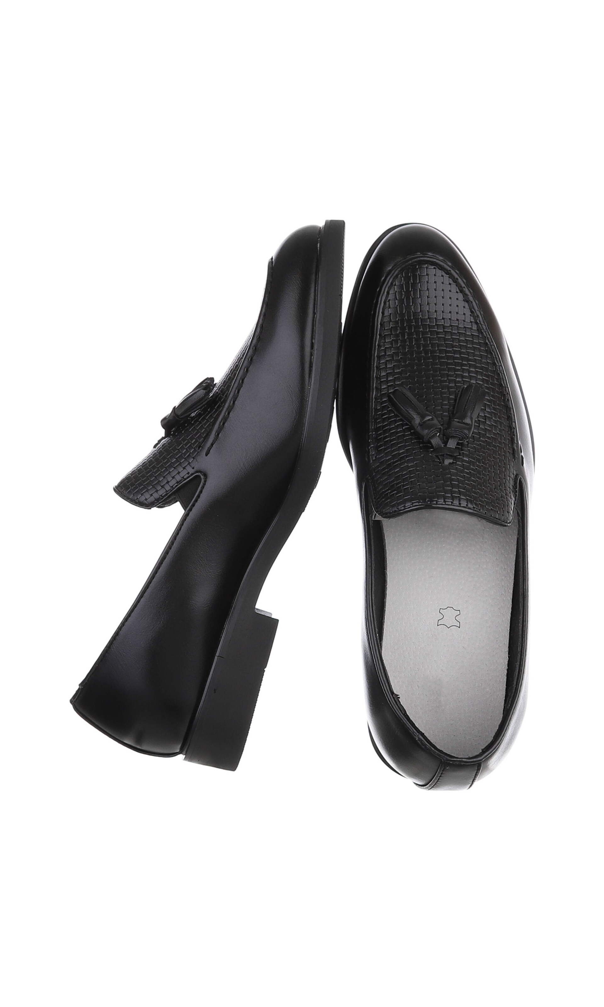 CoolWalk Classic Flats in Black