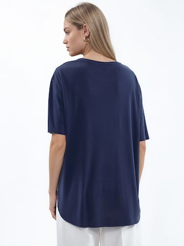 T-shirt Busem en bleu