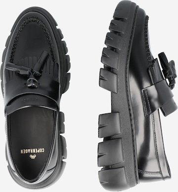 Copenhagen Slip-ons in Black