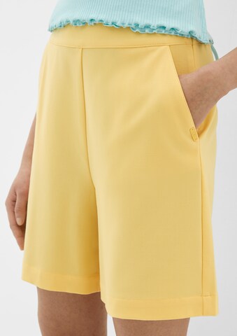 Wide leg Pantaloni di QS in giallo