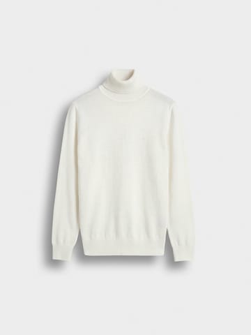 Burocs Sweater in White: front