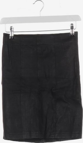 Alexander Wang Skirt in XXS in Black: front