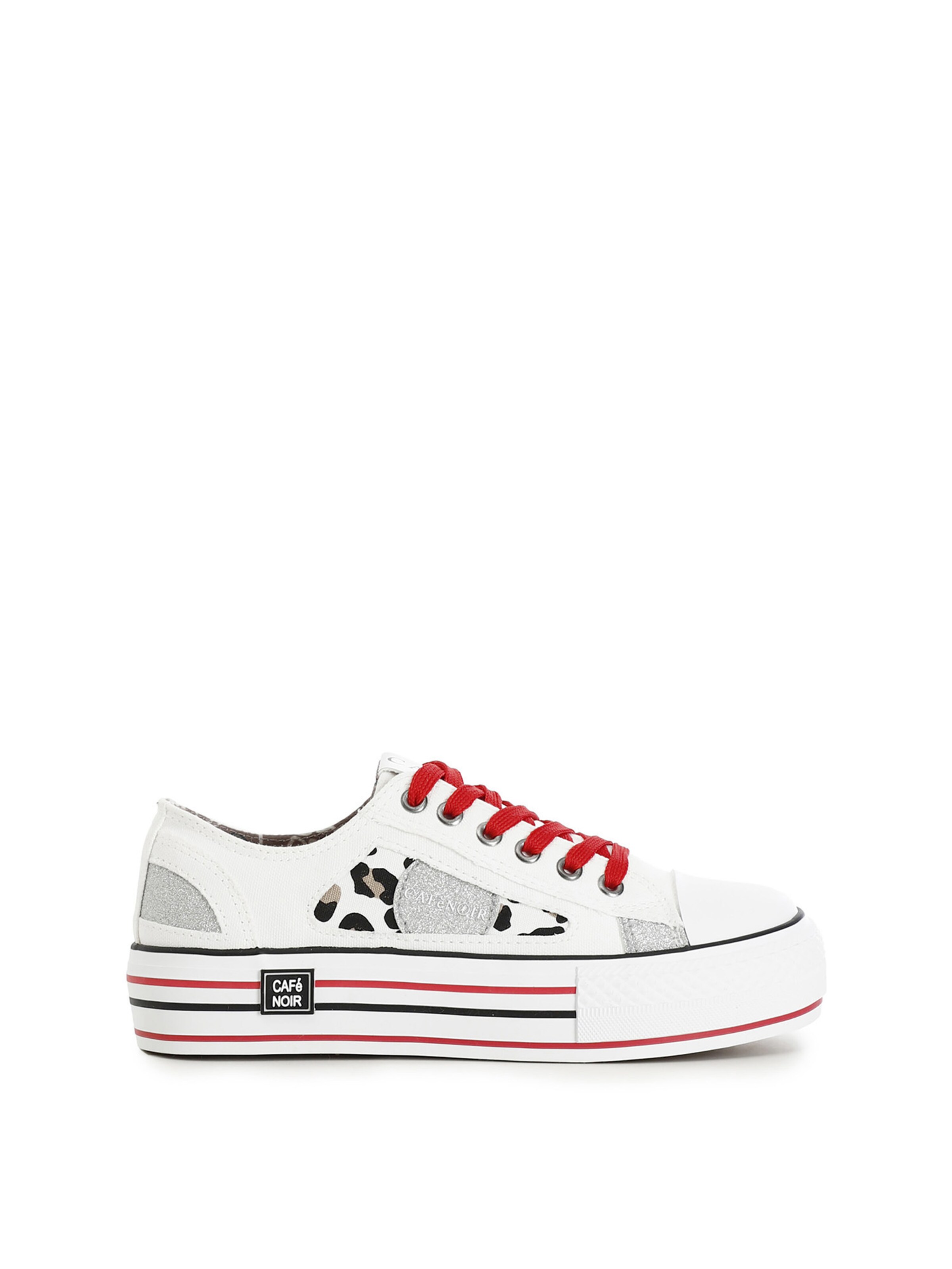 Sneaker bassa di CAFè NOIR in bianco