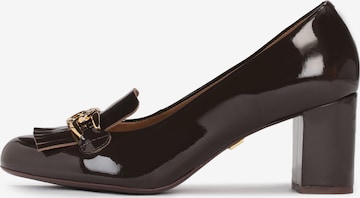 Kazar Pumps in Brown: front