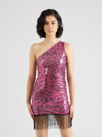 Robe de cocktail Nasty Gal en rose : devant