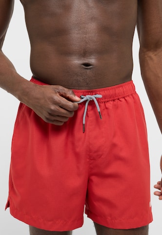 MUSTANG Board shorts in Red