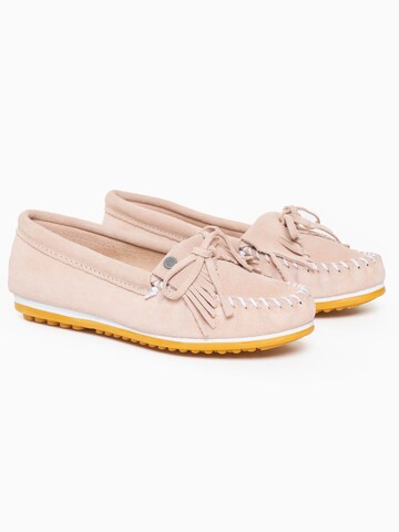 Minnetonka Moccasins 'Kilty Plus' in Pink