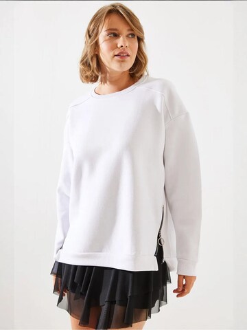 Felpa di Bianco Lucci in bianco: frontale