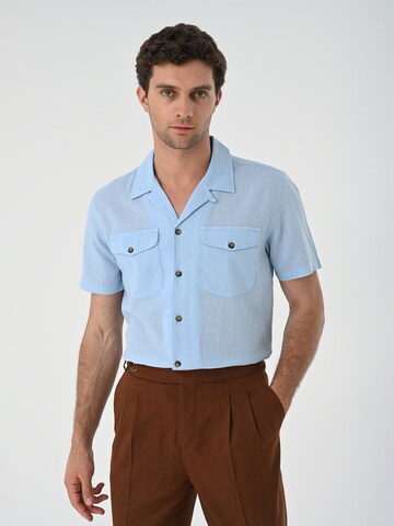 Antioch Regular fit Button Up Shirt in Blue