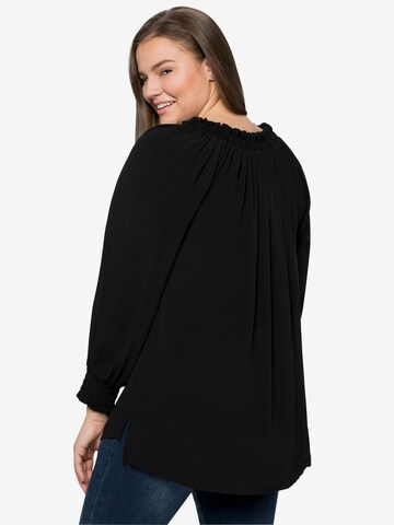 SHEEGO Tunic in Black