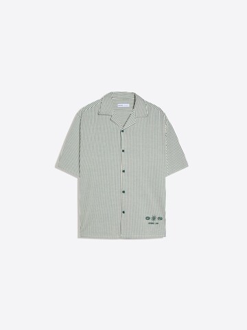Bershka Comfort fit Koszula w kolorze zielony: przód
