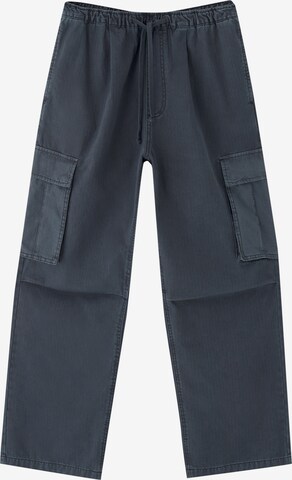 Pull&Bear Cargo Pants in Blue: front