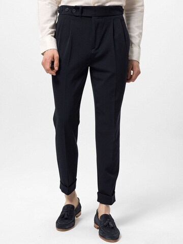 Antioch Tapered Pleat-front trousers in Blue