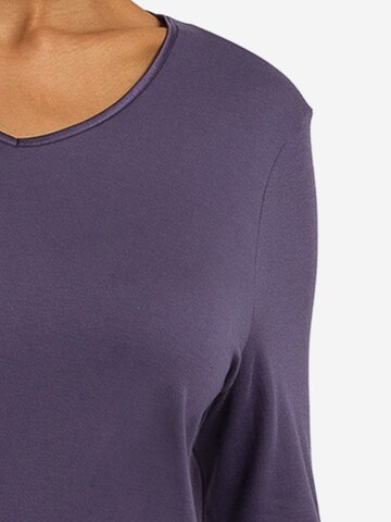 Hanro Nachthemd 'Claire' in Lila