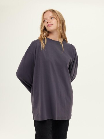 MANUKA Shirt in Grijs