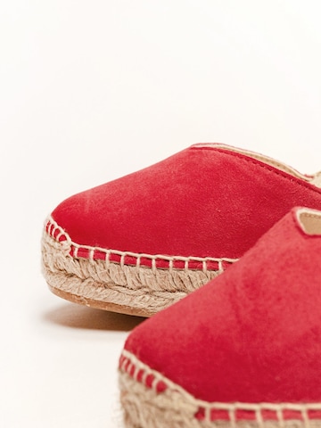 Sandalo con cinturino 'Alpargata Cuña 7 cm' di Alhamas in rosso
