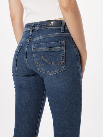 LTB Regular Jeans 'Vilma' i blå