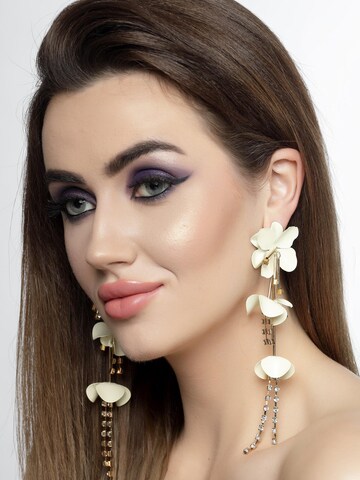 AVANT-GARDE PARIS Ohrringe 'Bettinaia' in Weiß