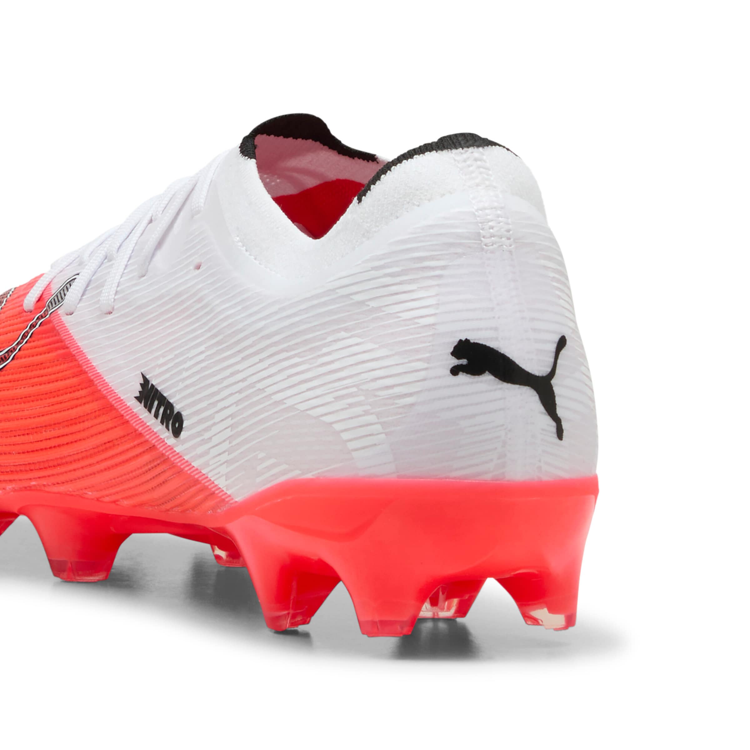 PUMA Voetbalschoen in Oranje