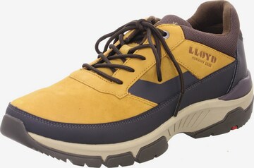 Chaussure à lacets LLOYD en jaune : devant