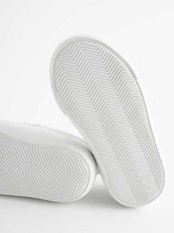 Next Sneaker in Weiß