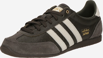 ADIDAS ORIGINALS Matalavartiset tennarit 'JAPAN W' värissä harmaa: etupuoli