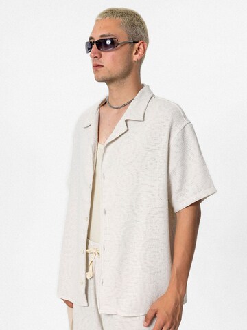 VAMOS CLO Regular Skjorta i beige