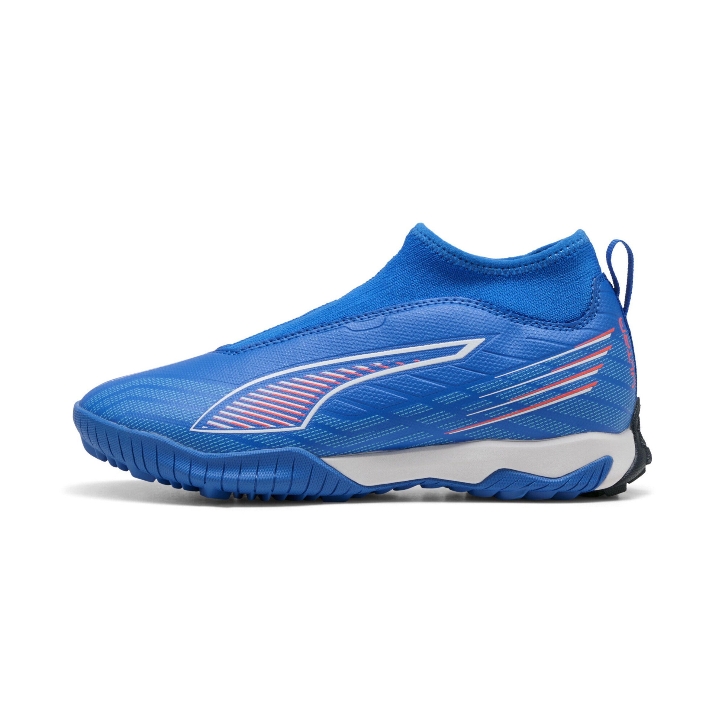 PUMA Fußballschuh 'Ultra 6 Match+' in Blau: Vorderseite