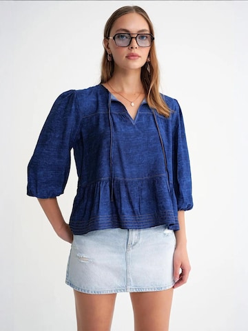 MixRay Blouse in Blauw: voorkant