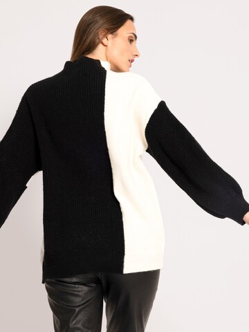 SASSYCLASSY Oversized sweater in Black