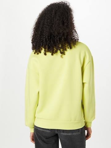 Gina Tricot Sweatshirt 'Riley' in Gelb