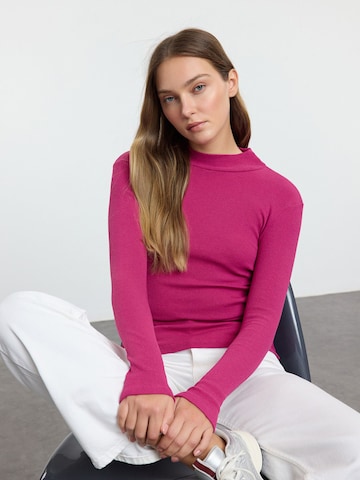 Trendyol Shirt in Roze