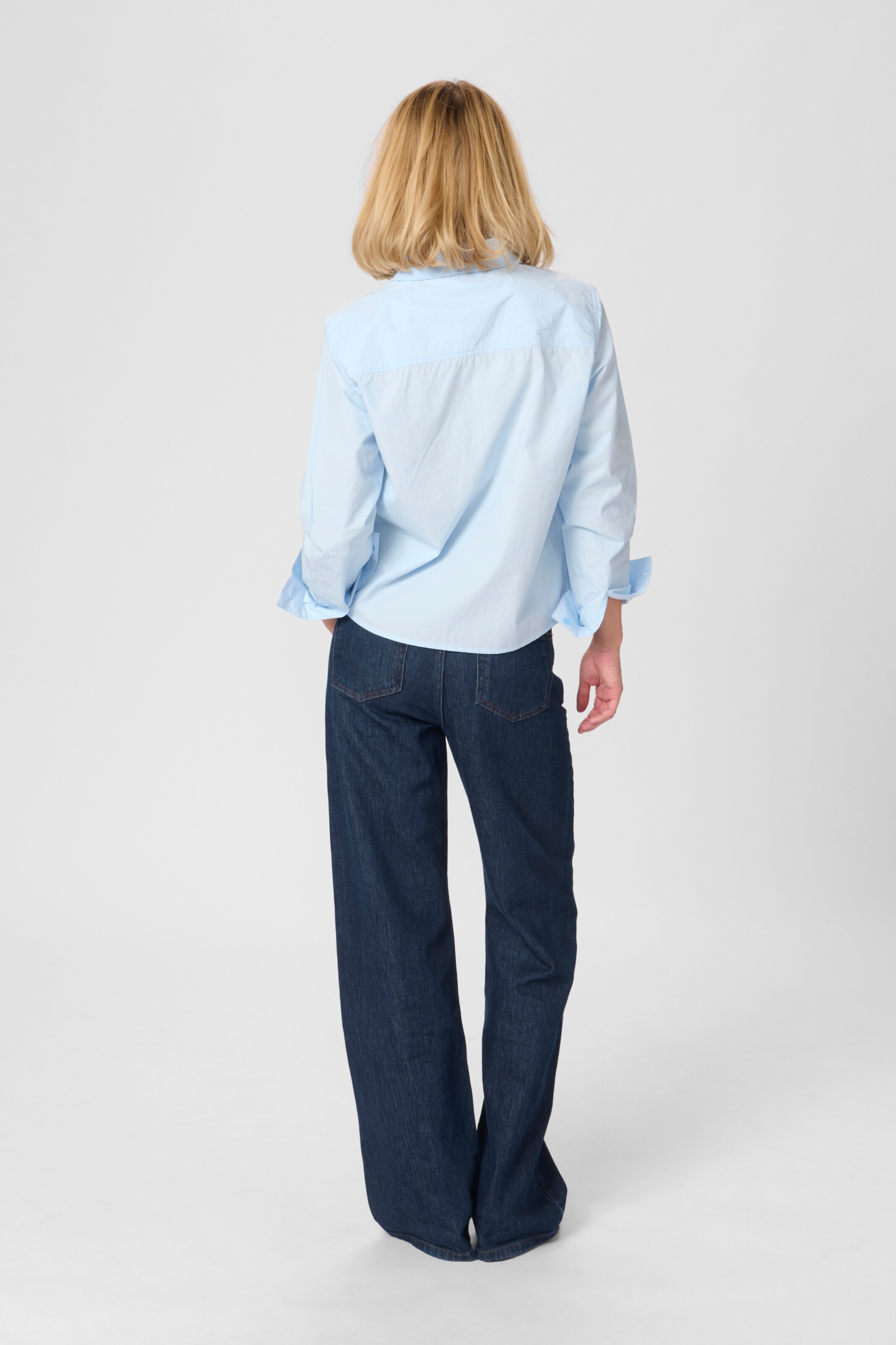 My Essential Wardrobe Blouse in Blue