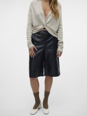 VERO MODA Baggy Trousers 'WREN' in Black