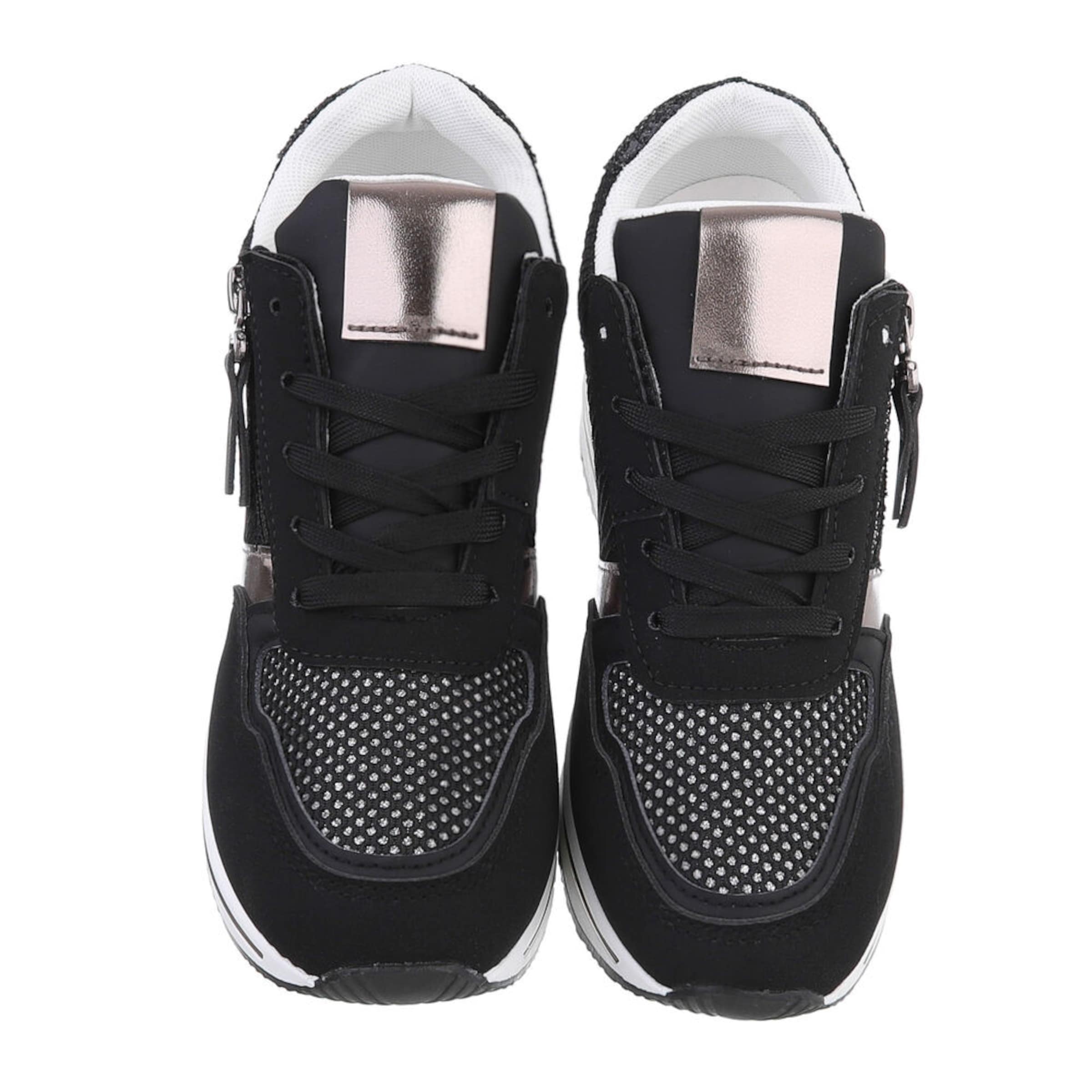 Ital-Design Sneakers in Black