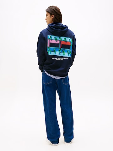 Tommy Jeans Collegepaita värissä sininen: etupuoli
