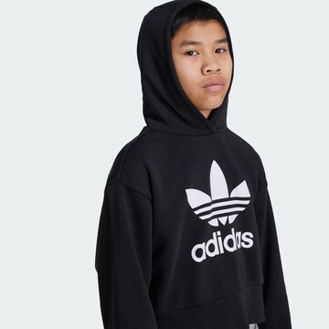 ADIDAS ORIGINALS Sweatshirt 'Adicolor' in Black