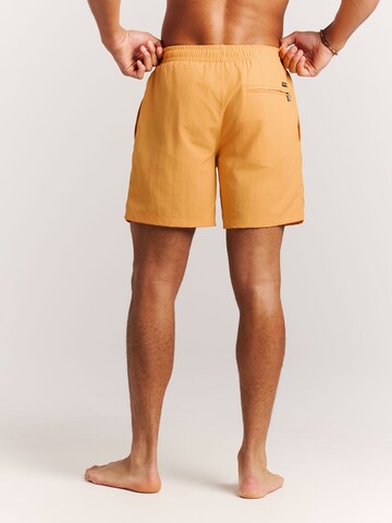 Shorts de bain 'Faster' PROTEST en jaune